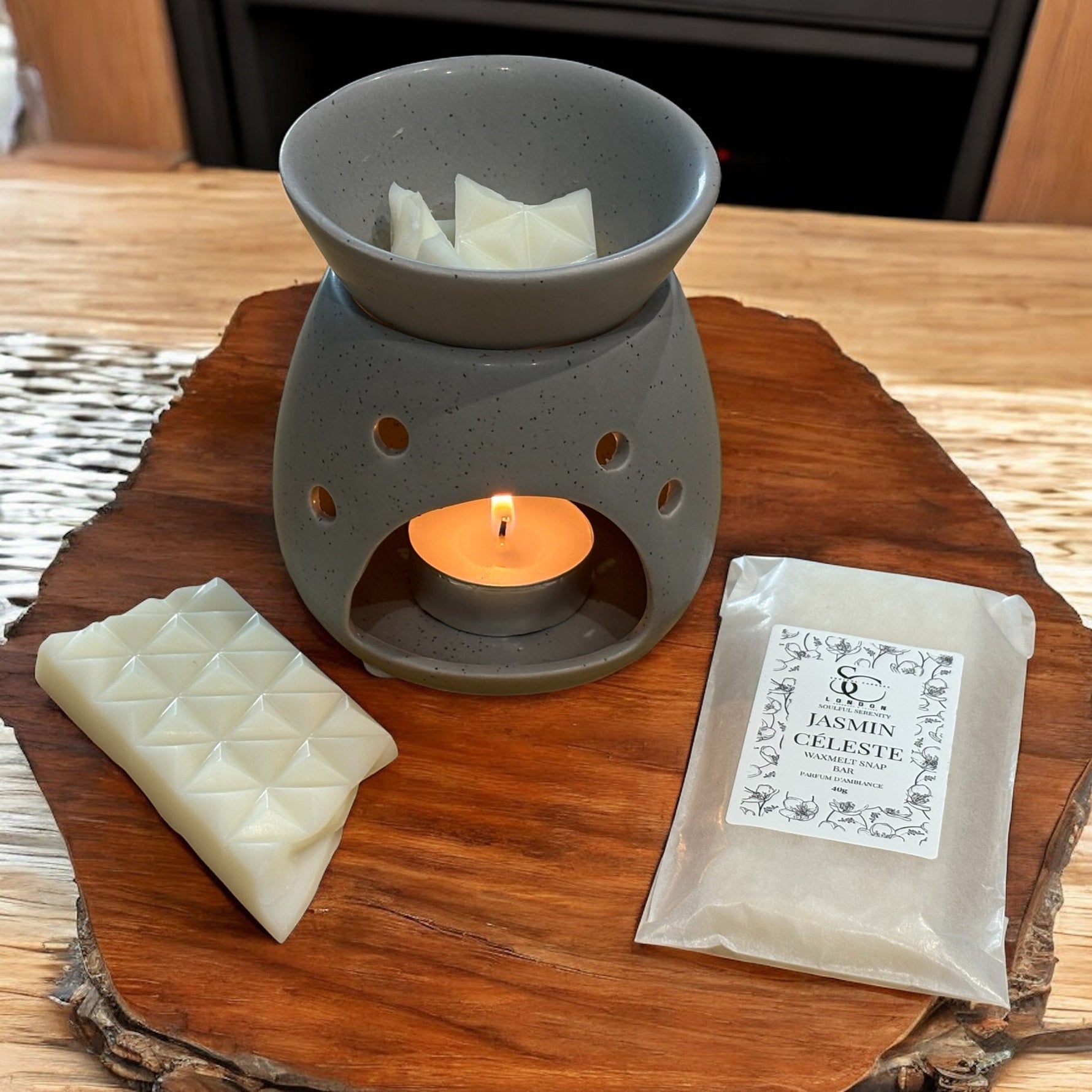 Jasmin Celeste Wax Melt Snap Bar (40g) – Soulful Serenity Range Soulful Candles Uk