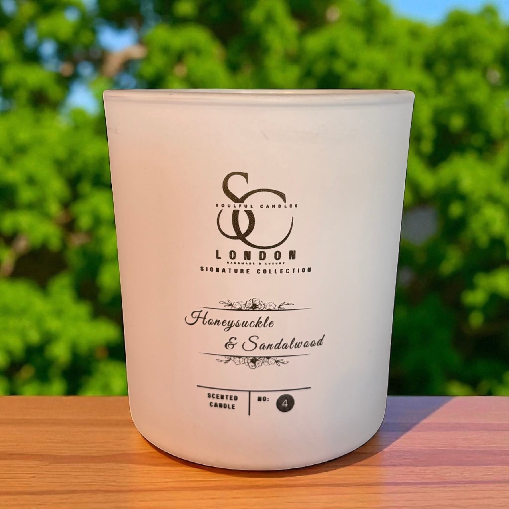 Honeysuckle & Sandalwood: A soothing mix of floral honeysuckle and earthy sandalwood. Soulful Candles Uk