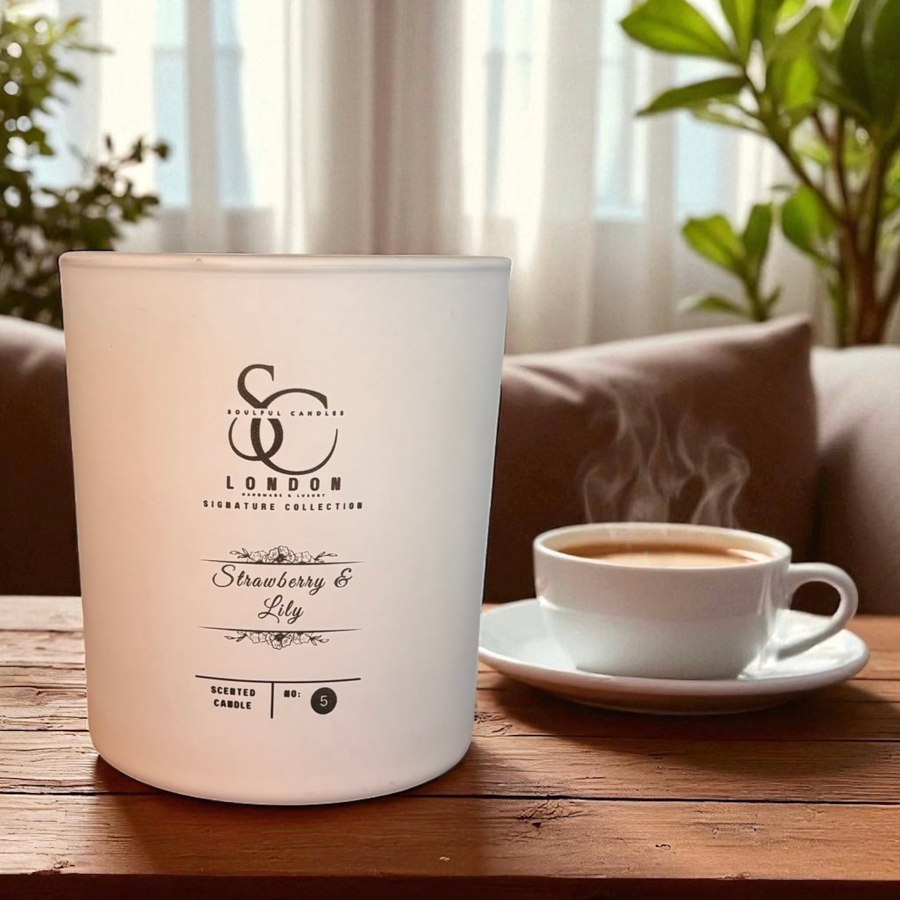 Strawberry & Lily: A fresh and delicate combination of sweet strawberries and soft lily petals. Soulful Candles Uk